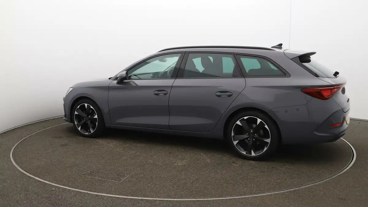 2023-cupra-leon-nf-15-etsi-v1-estate-big-47