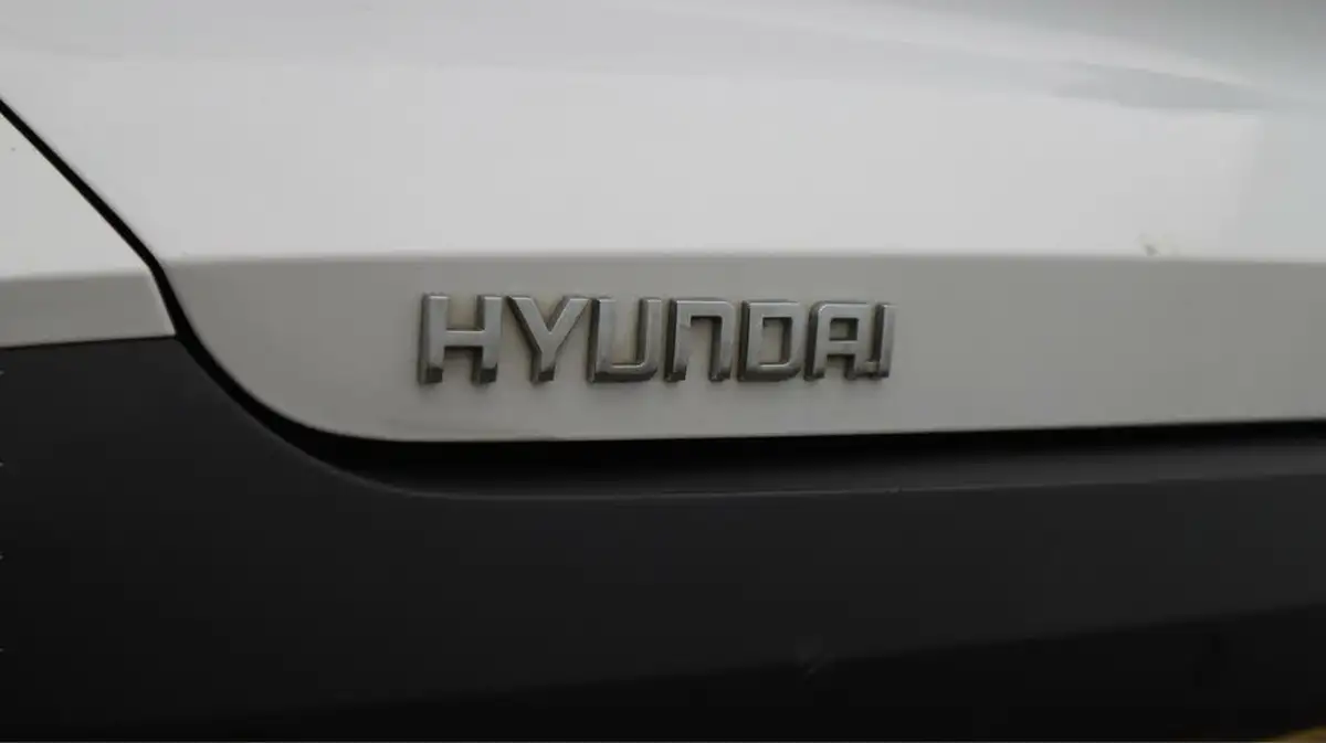 2022-hyundai-bayon-10-t-gdi-se-connect-dct-big-20