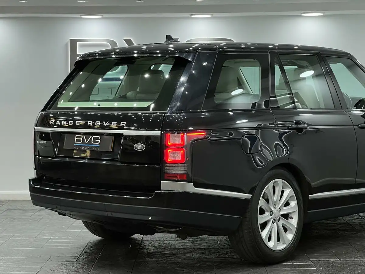 2016-land-rover-range-rover-30tdv6-vogue-30td-v6-awd-big-19