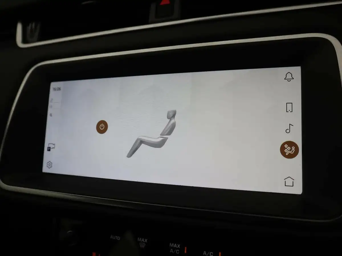 2021-land-rover-range-rover-evoque-20-d165-evoque-big-22