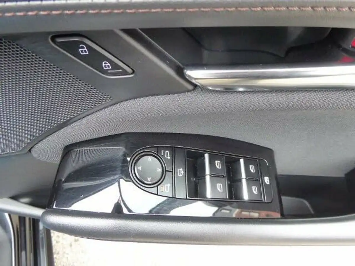 2021-mazda-mazda3-20-sport-lux-122ps-hatchback-5d-big-13