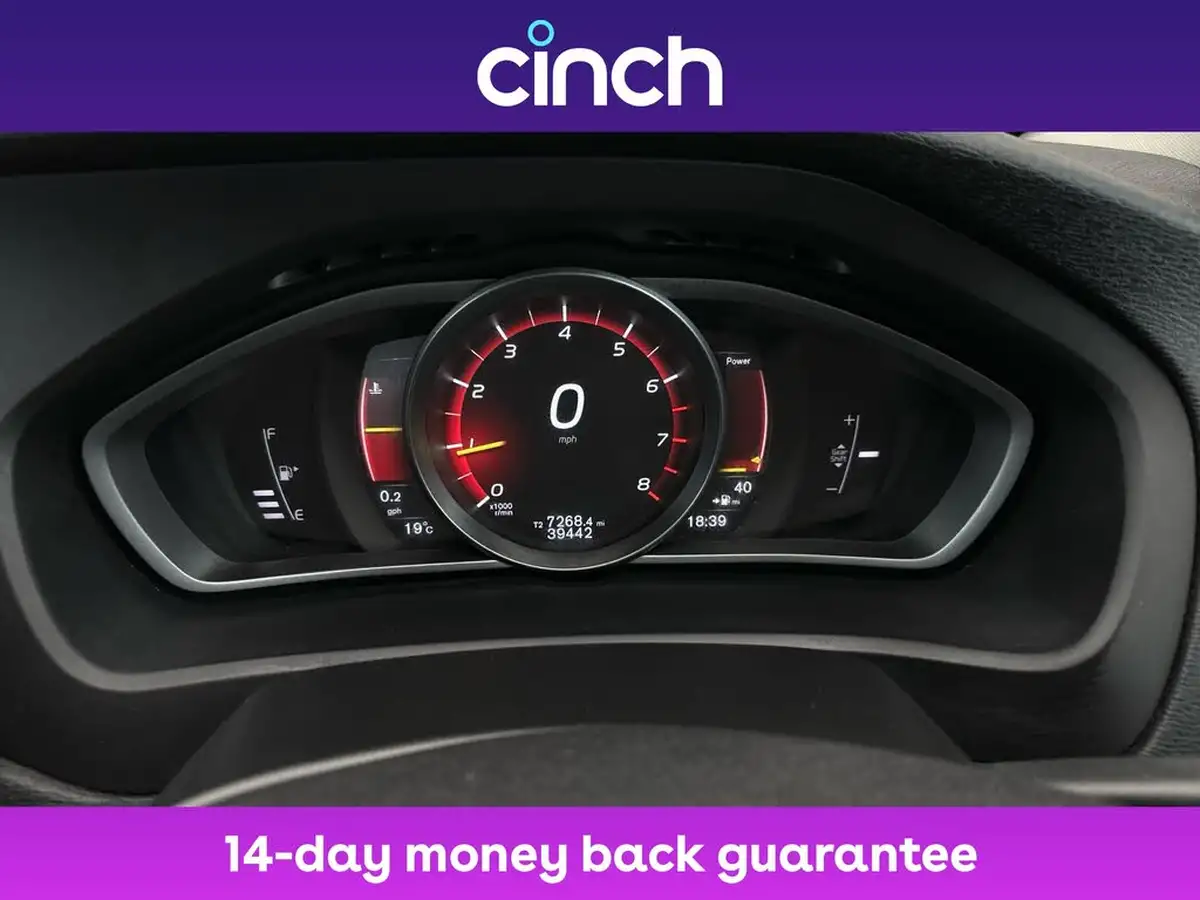 2018-volvo-v40-20-t3-inscription-big-17