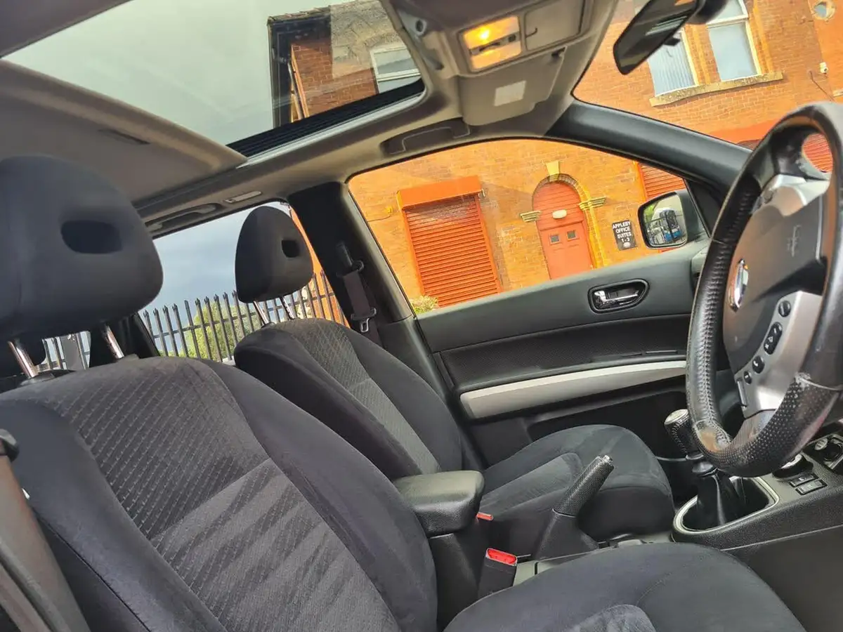 2014-nissan-x-trail-20td-n-tec-big-33