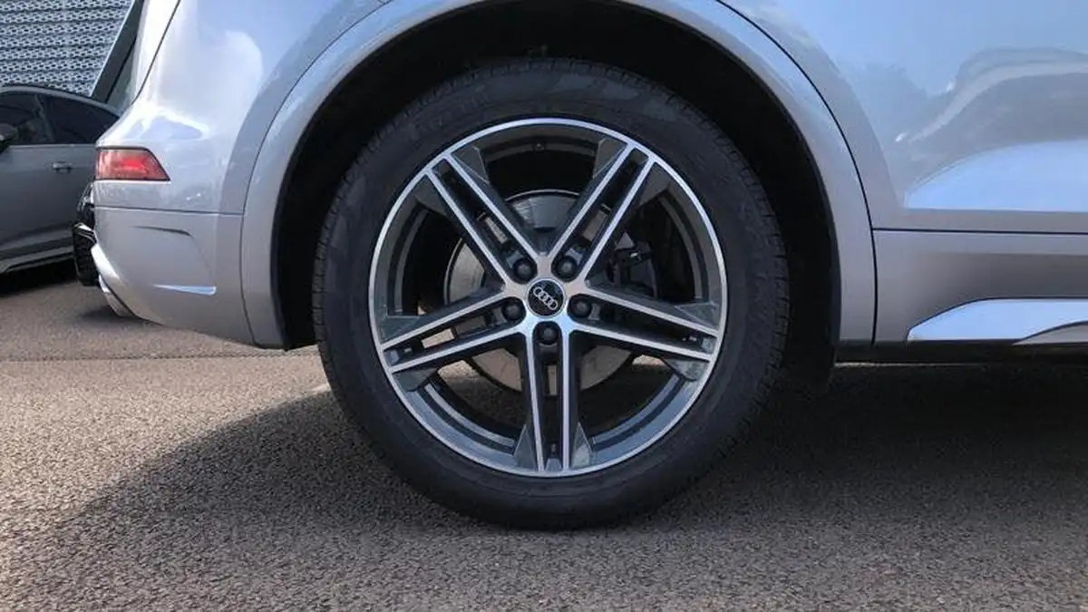 2021-audi-sq5-30tdi-station-wagon-big-4