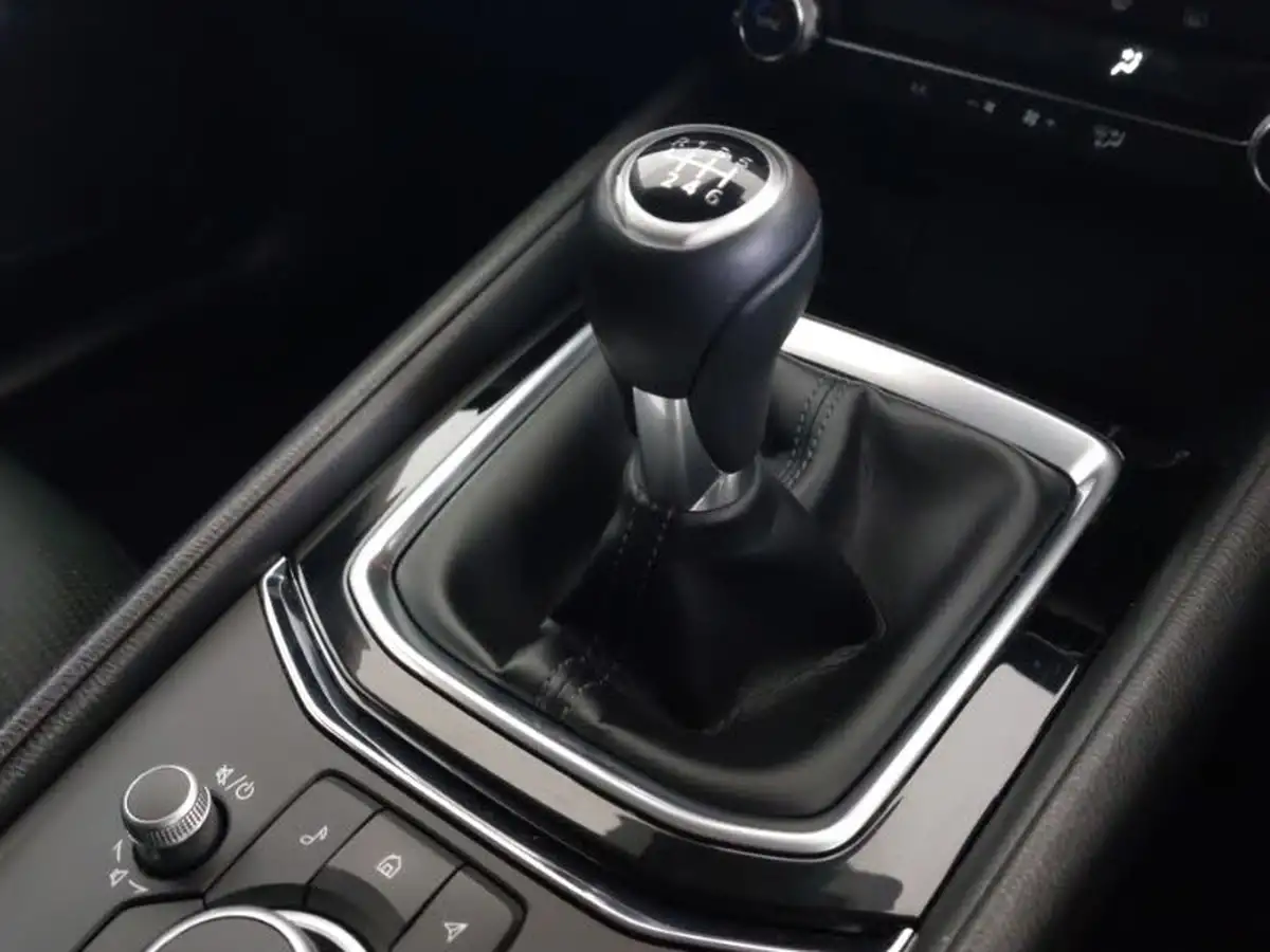 2024-mazda-cx-5-20-centre-line-big-16