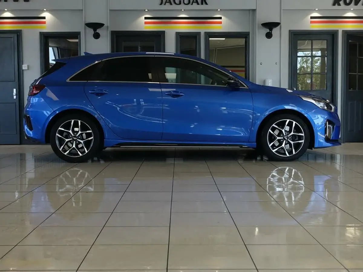 2020-kia-ceed-10-t-gdi-gt-line-big-1