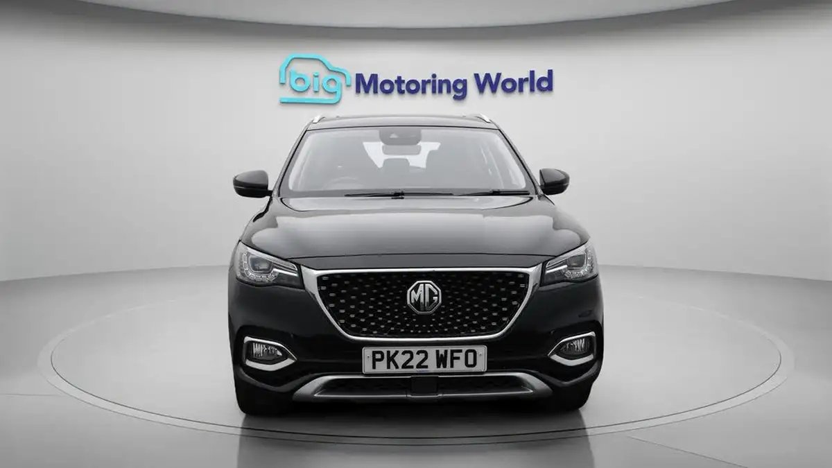 2022-mg-hs-15t-gdi-exclusive-162ps-big-2