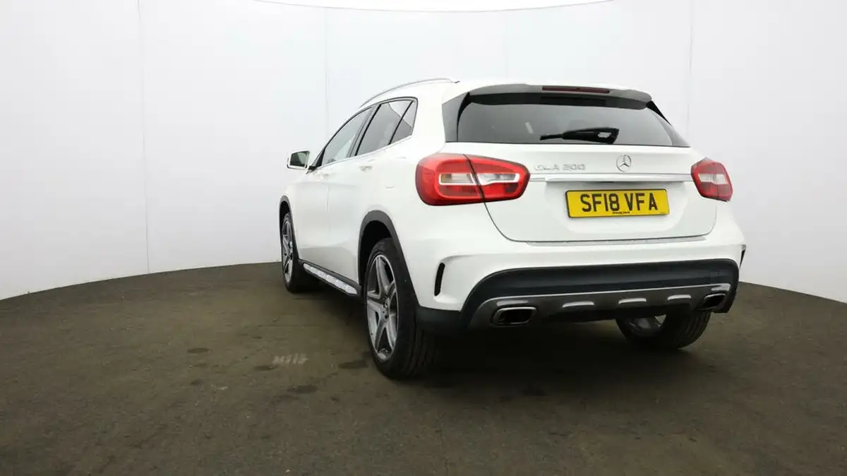 2018-mercedes-benz-gla-class-16-gla-200-amg-line-154bhp-big-31