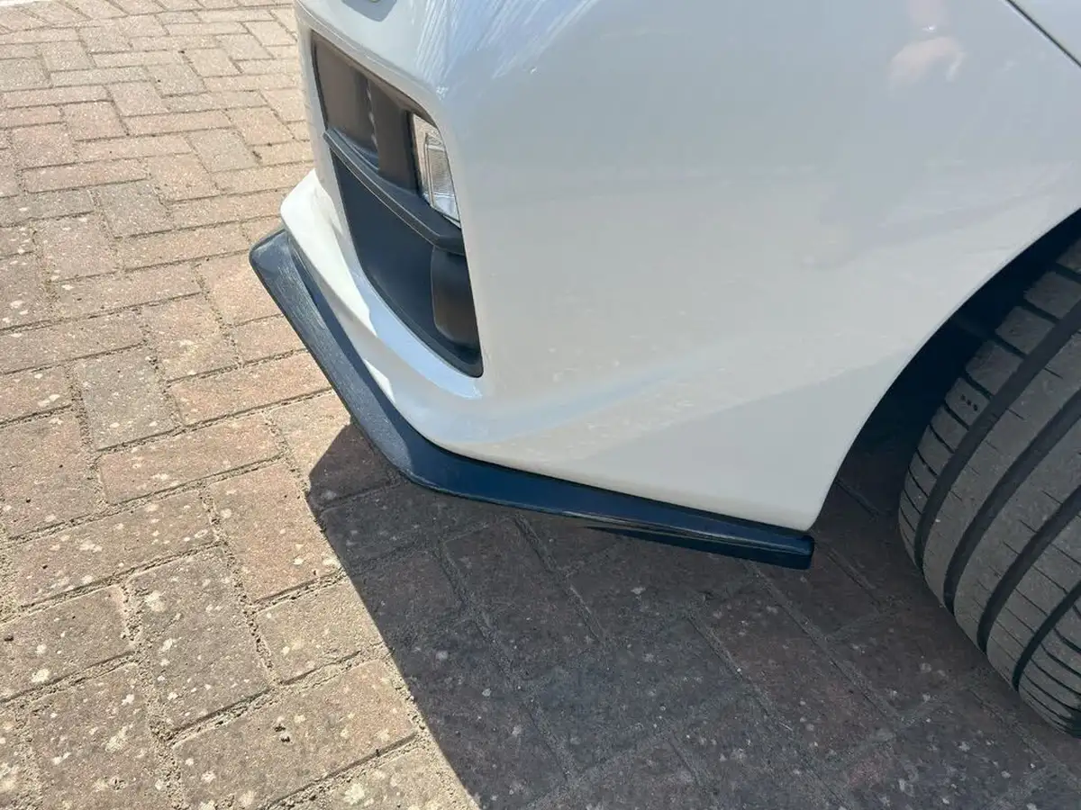 2017-subaru-wrx-25-sti-type-uk-big-14