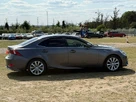 2015-lexus-is-300h-25-luxury-small-7