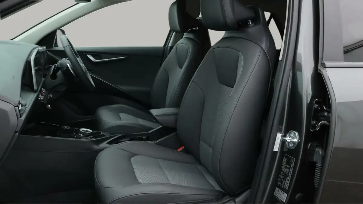2023-kia-niro-ev-e-3-big-14