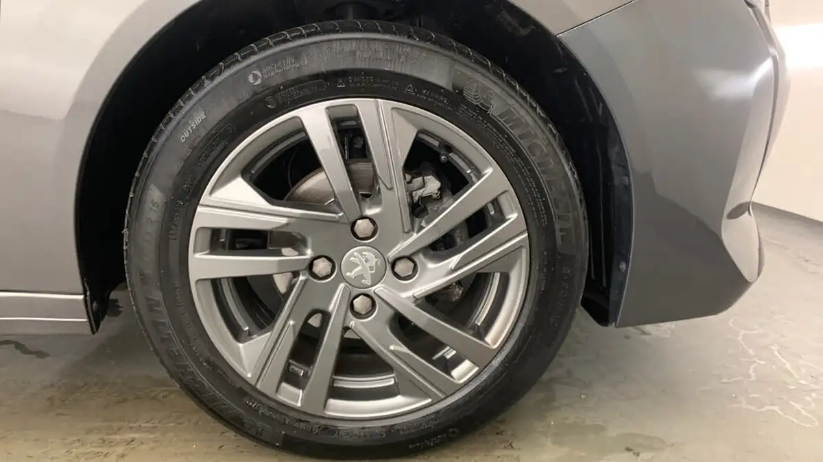 2022-peugeot-208-12-puretech-active-premium-75ps-big-22