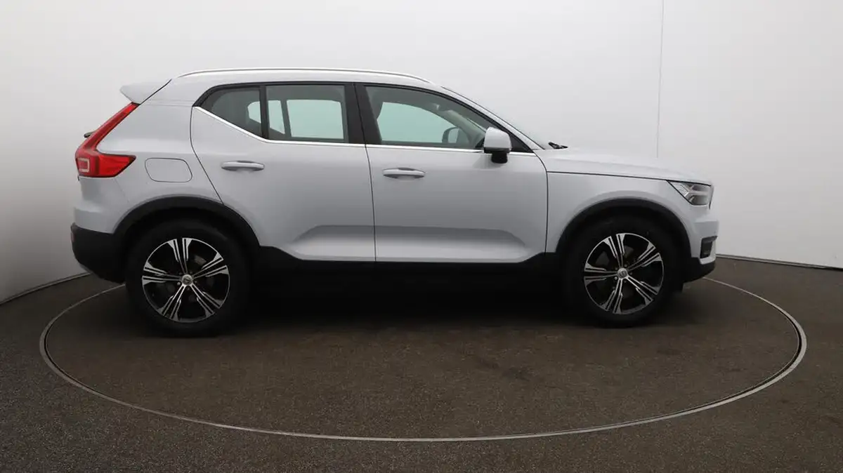 2022-volvo-xc40-15-t5-inscription-pro-big-42