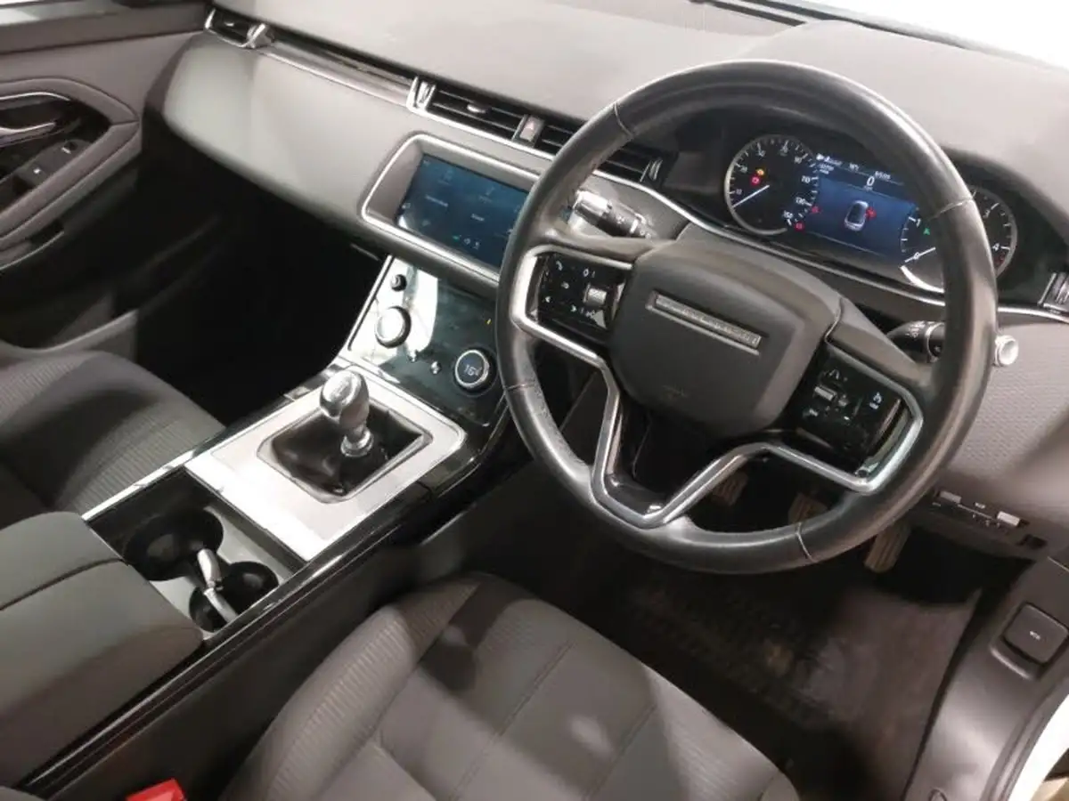 2021-land-rover-range-rover-evoque-20-d165-evoque-big-17