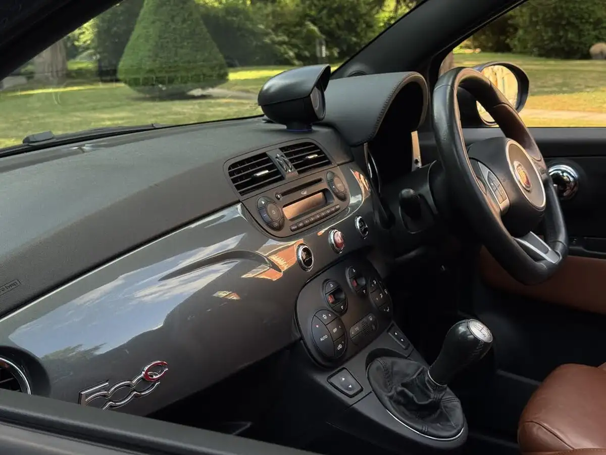 2016-abarth-500c-14-tjet-595c-big-47