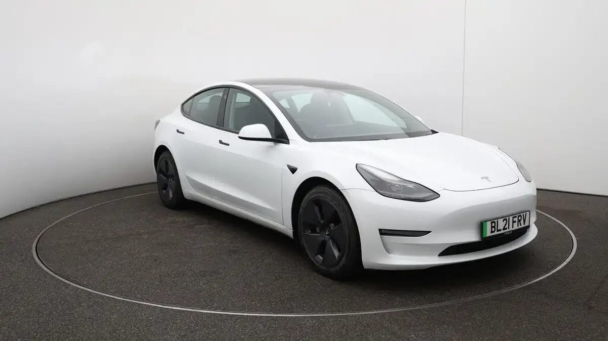 2021-tesla-model-3-e-long-range-4x4-big-41