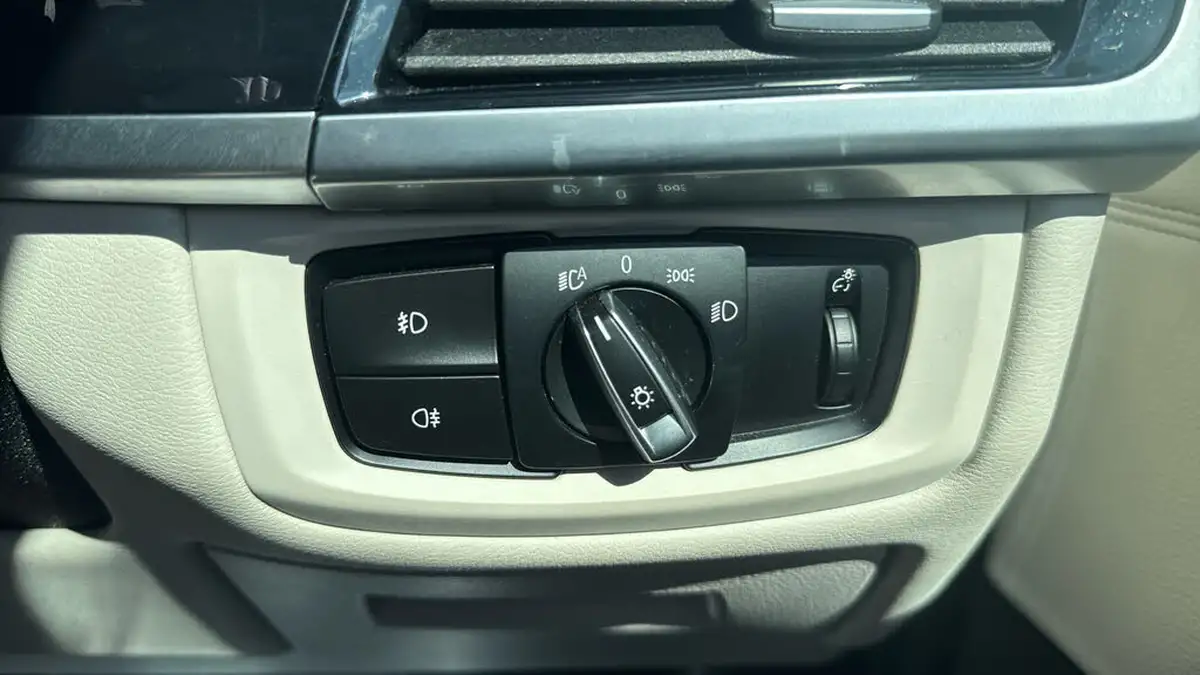 2018-bmw-x5-20-xdrive40e-m-sport-big-33
