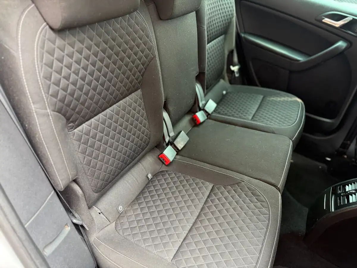 2017-skoda-yeti-outdoor-12-tsi-se-drive-dsg-big-39
