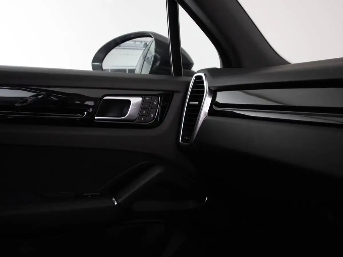 2021-porsche-cayenne-30-v6-e-hybrid-462ps-station-wagon-big-40