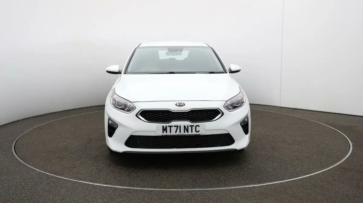 2021-kia-ceed-16crdi-2-134bhp-48v-mhev-hatchback-big-17