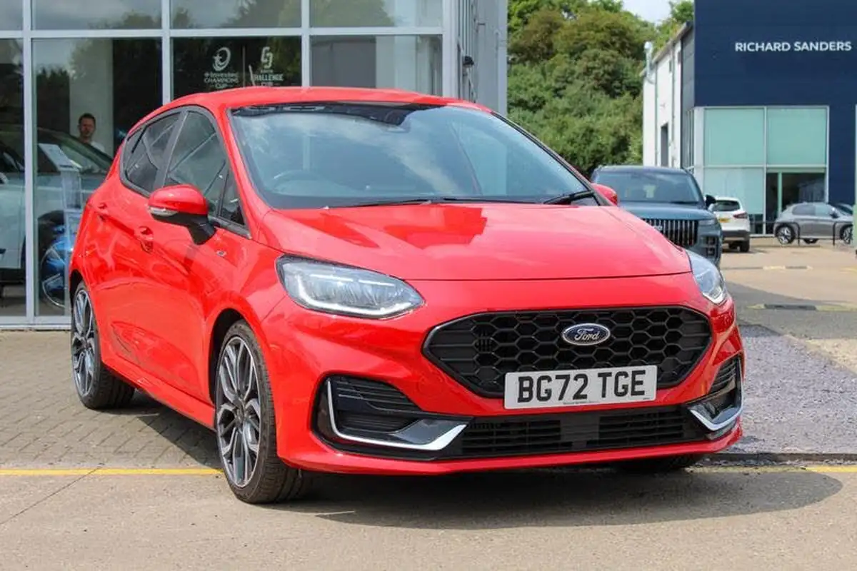 2022-ford-fiesta-10t-st-line-vignale-155ps-hybrid-mhev-5d-big-19