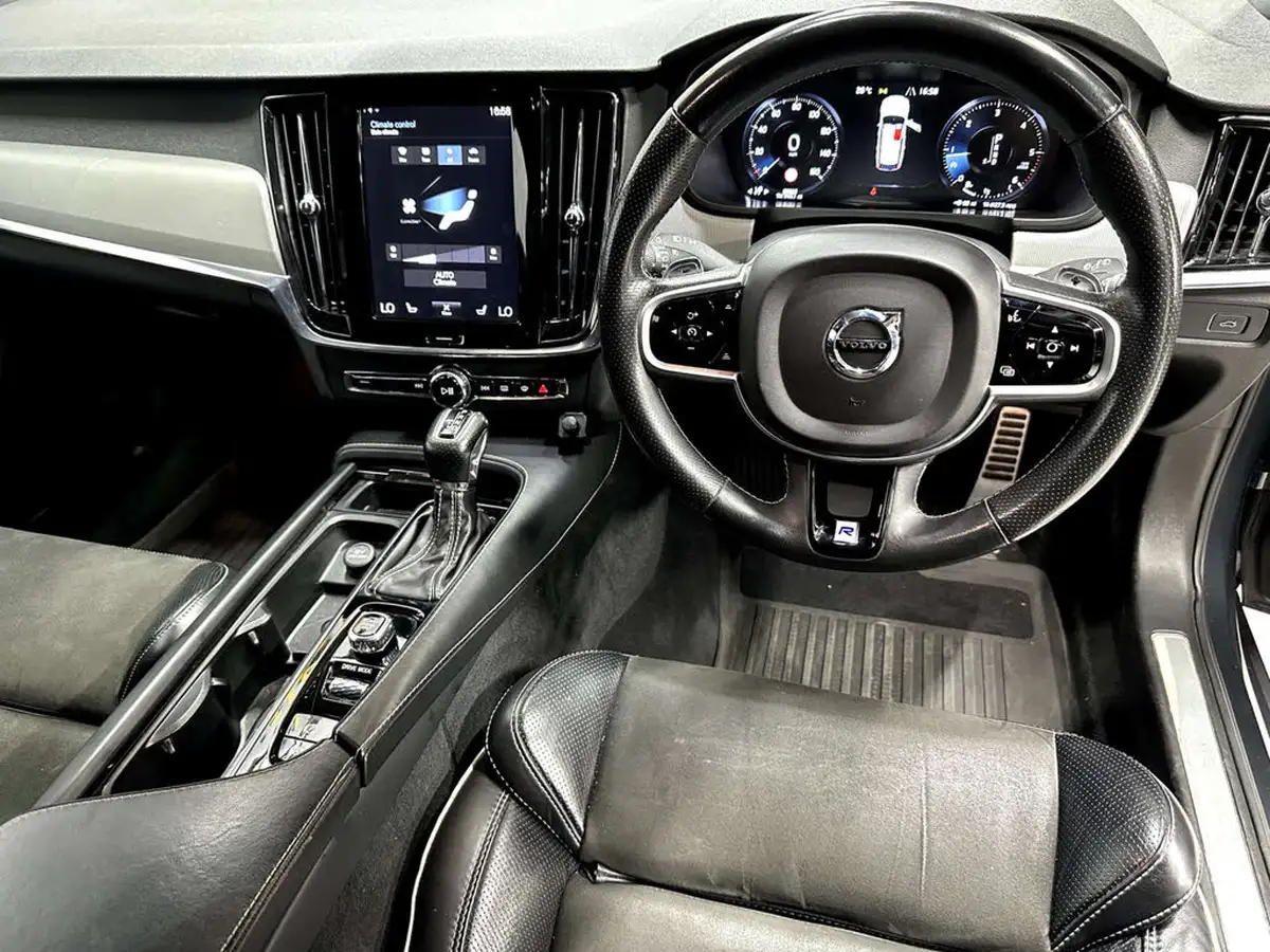 2018-volvo-v90-20td-d4-r-design-big-26