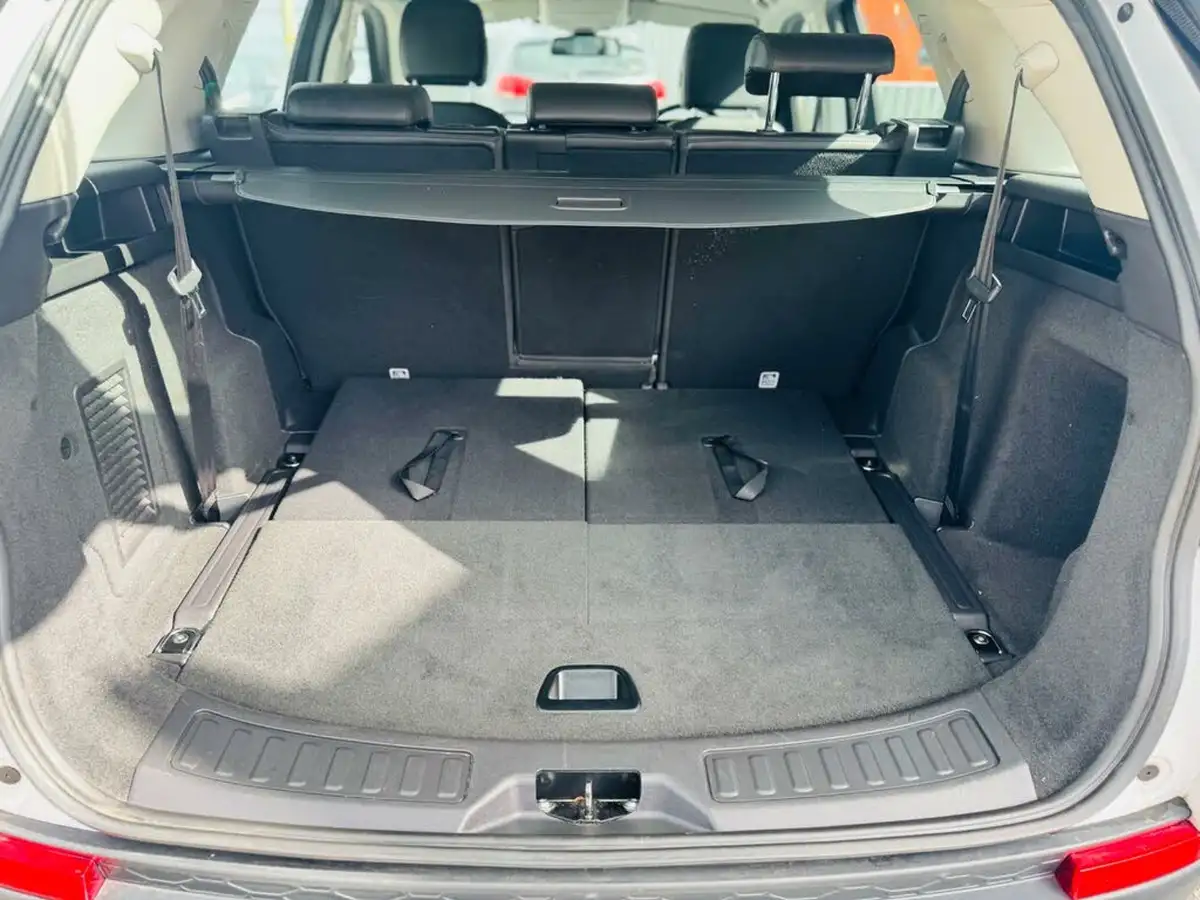 2015-land-rover-discovery-sport-20td4-se-tech-180ps-auto-big-50