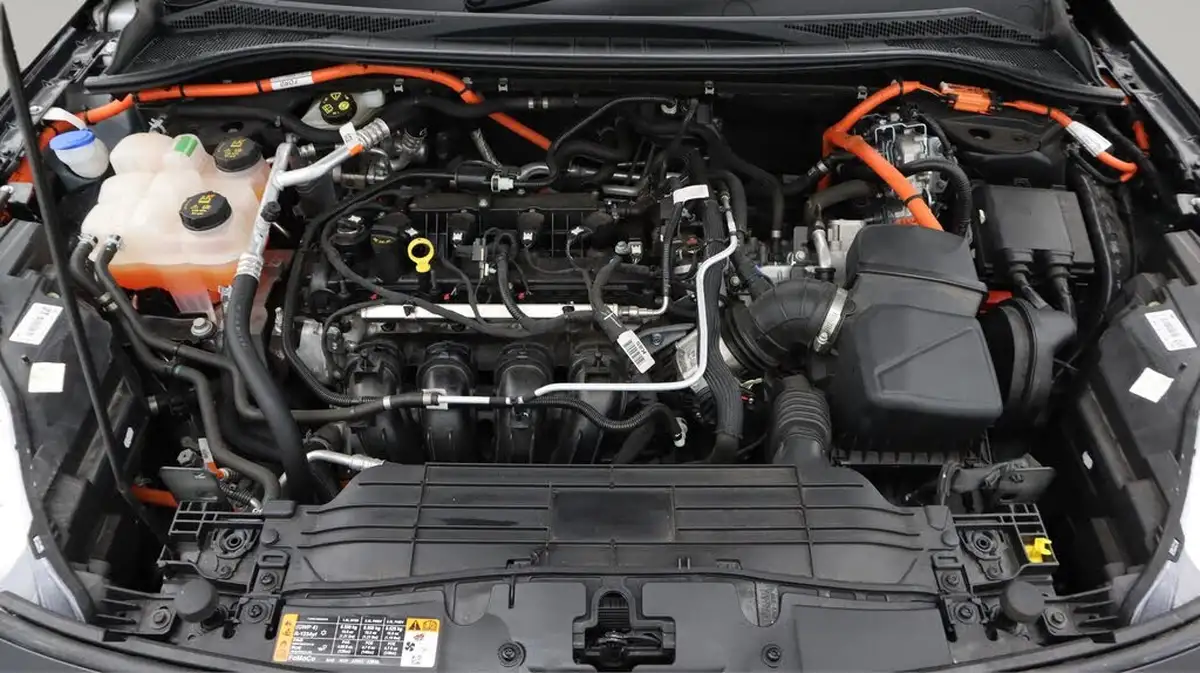 2022-ford-kuga-25t-st-line-x-edition-225ps-phev-big-19