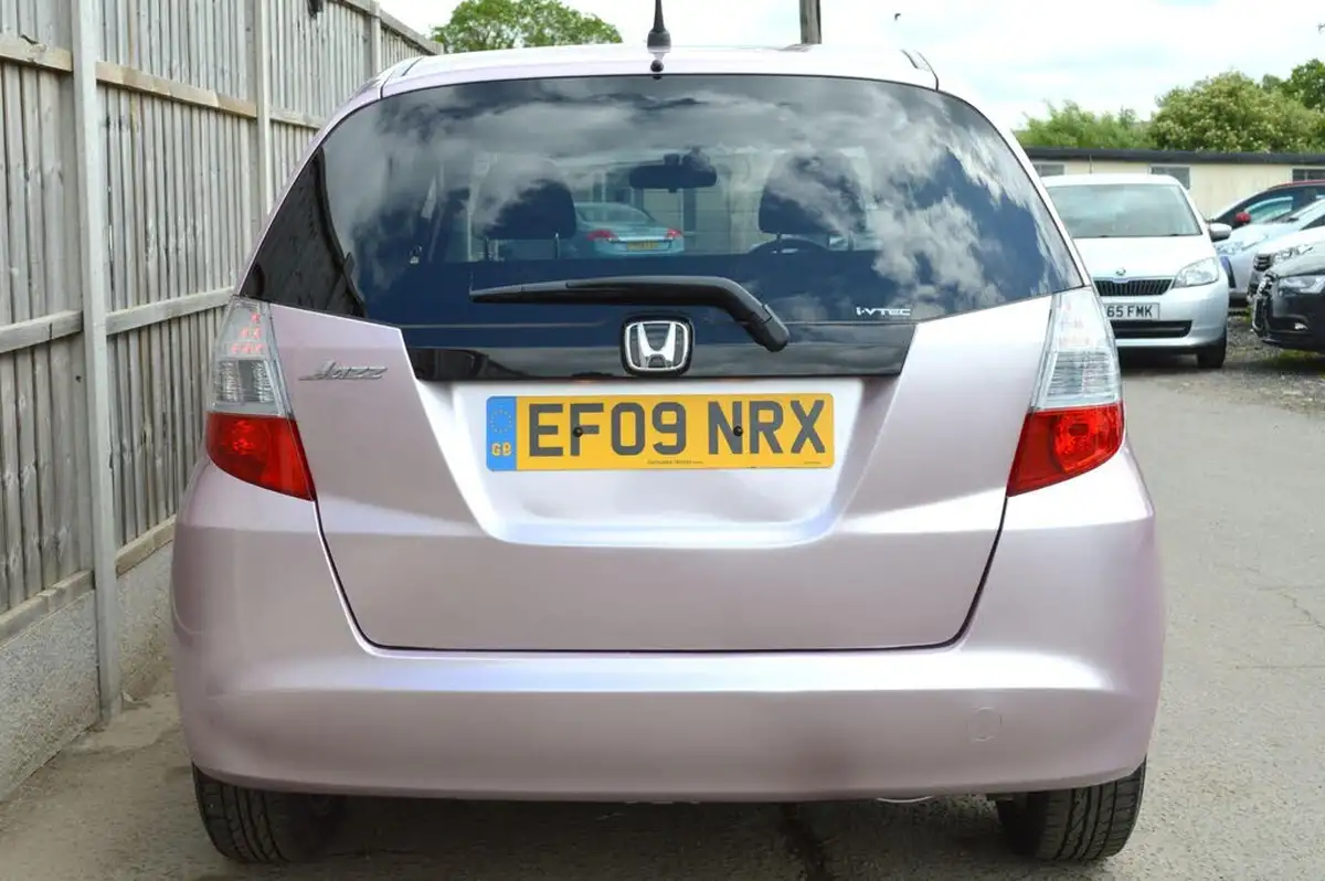 2009-honda-jazz-14-ex-98bhp-semi-a-big-11