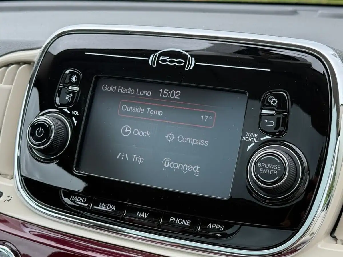 2015-fiat-500-12-lounge-ss-big-20