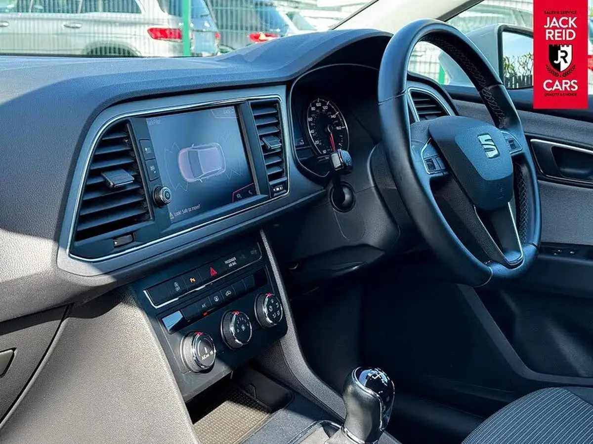2020-seat-leon-15-tsi-evo-se-dynamic-hatchback-big-19