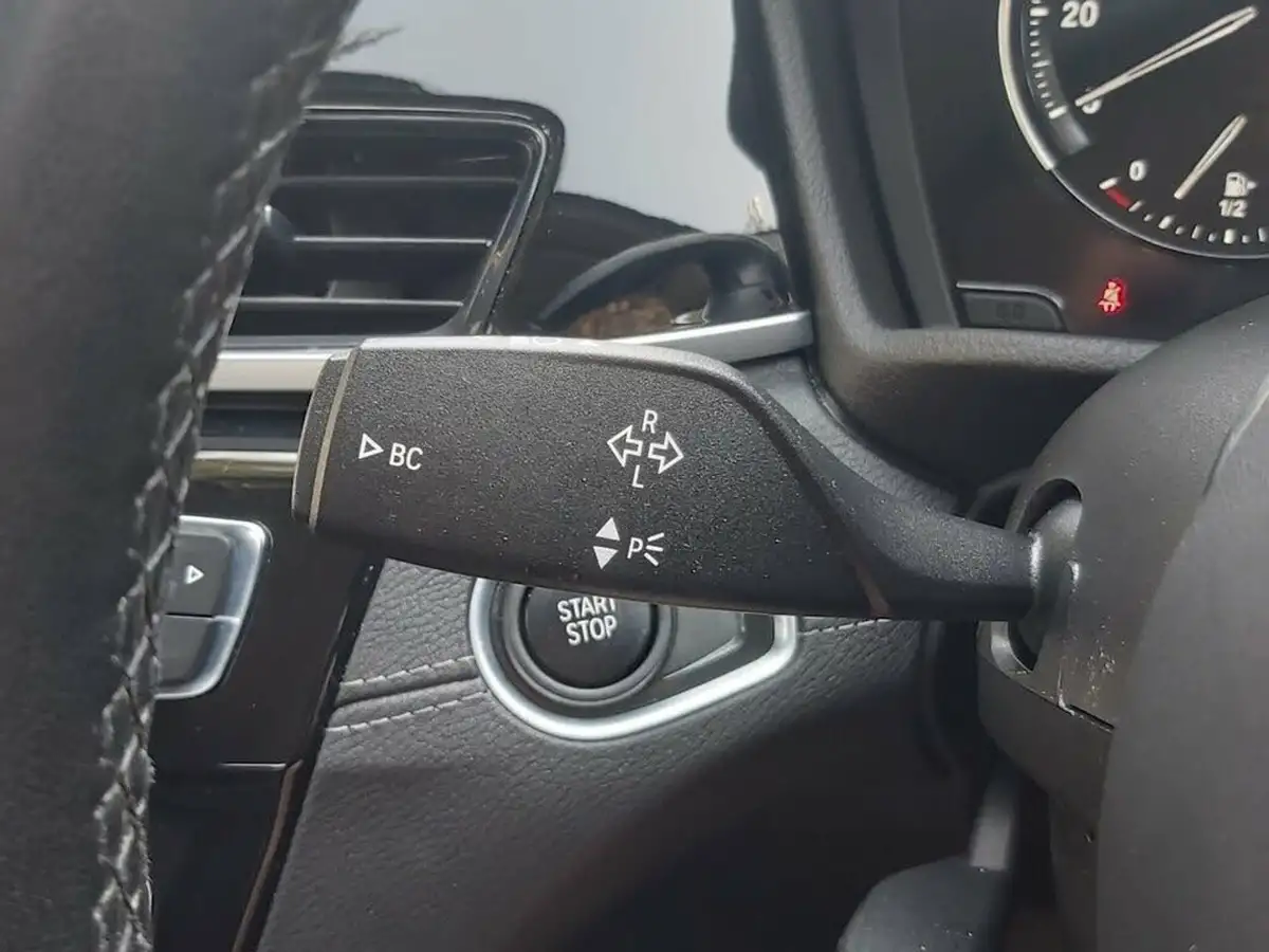 2022-bmw-x1-15-xdrive-25e-phev-xline-big-25