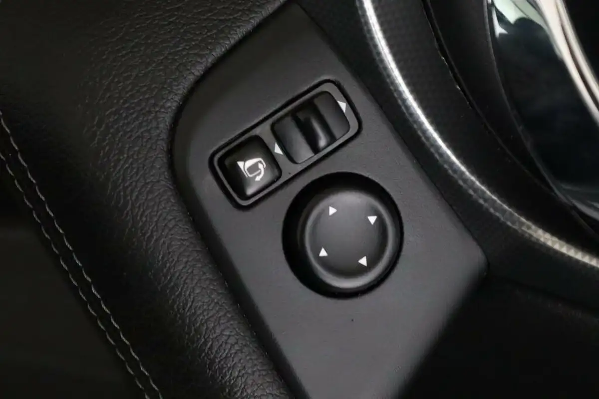2020-nissan-qashqai-13-dig-t-n-motion-160ps-auto-big-16