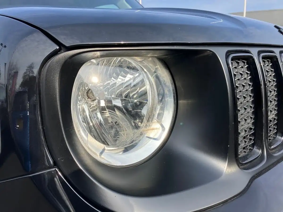 2021-jeep-renegade-13-gse-night-eagle-big-12