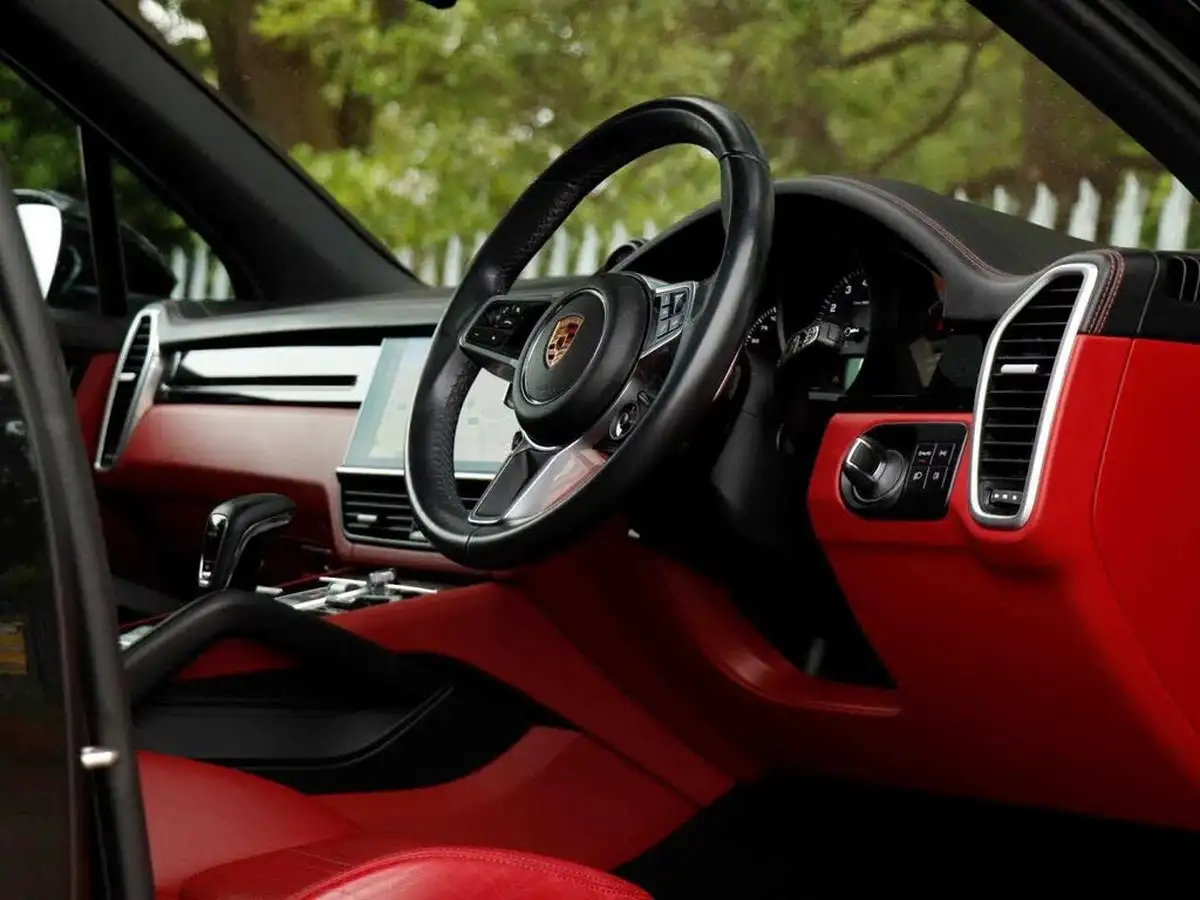 2023-porsche-cayenne-30-v6-340ps-station-wagon-big-10