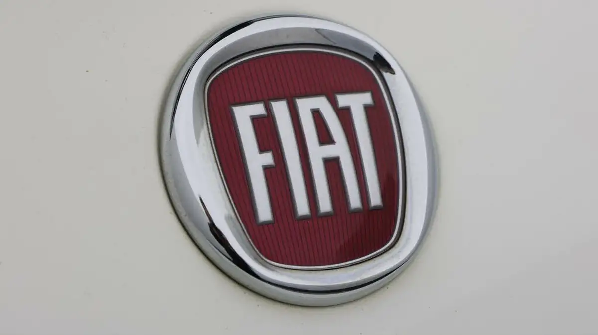2022-fiat-500-10-sport-big-19
