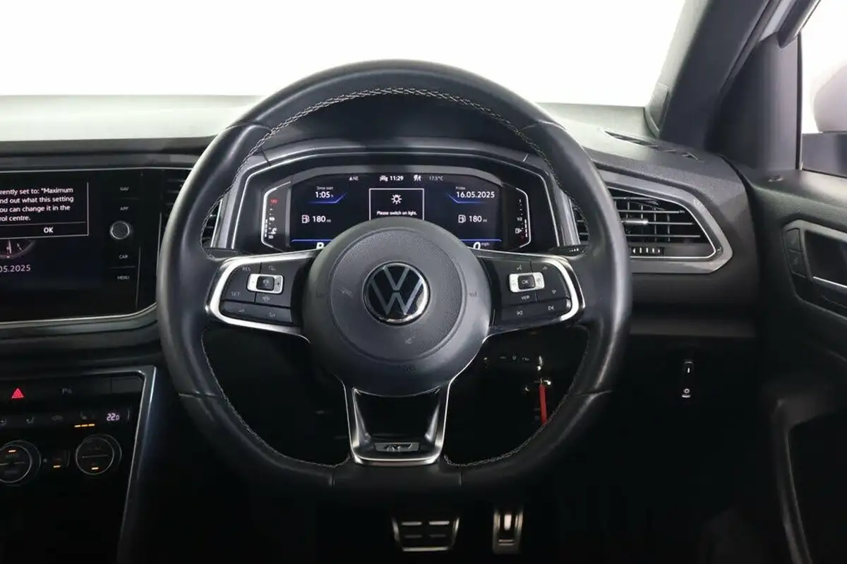 2021-volkswagen-t-roc-15-tsi-r-line-hatchback-5d-dsg-big-52