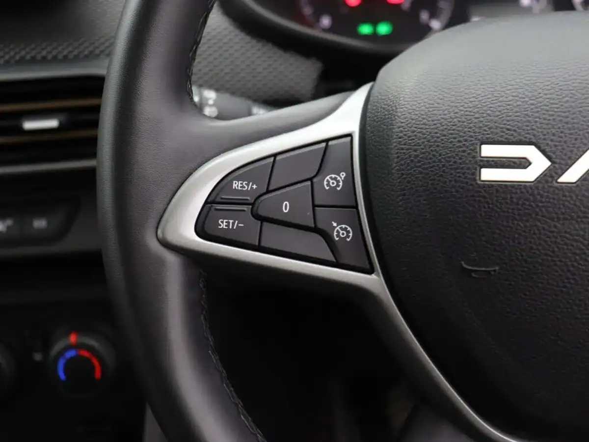 2023-dacia-sandero-stepway-10-tce-expression-90bhp-big-37