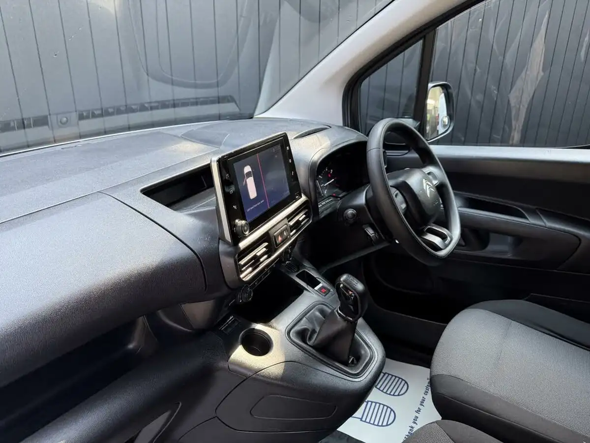 2021-citroen-berlingo-15bluehdi-650-enterprise-ss-big-31