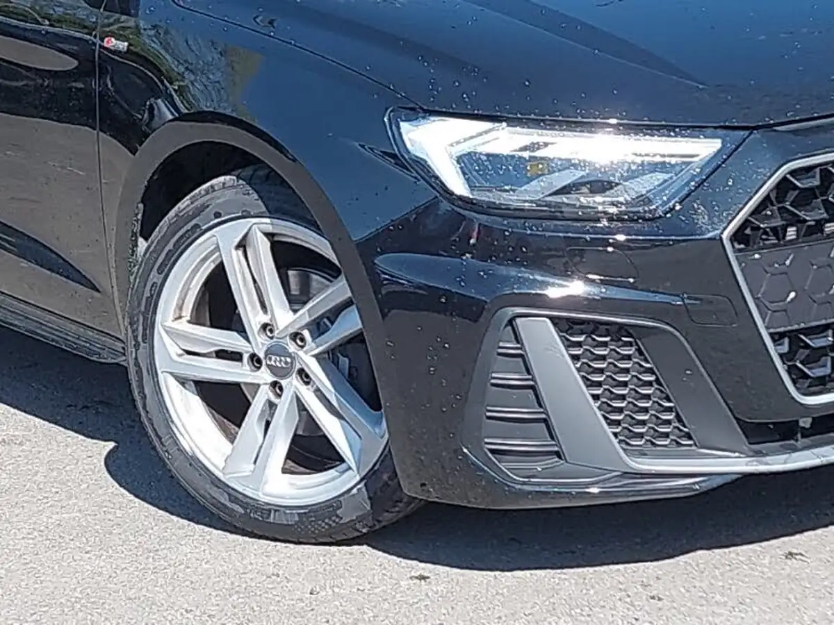 2019-audi-a1-10-30-tfsi-s-line-big-8