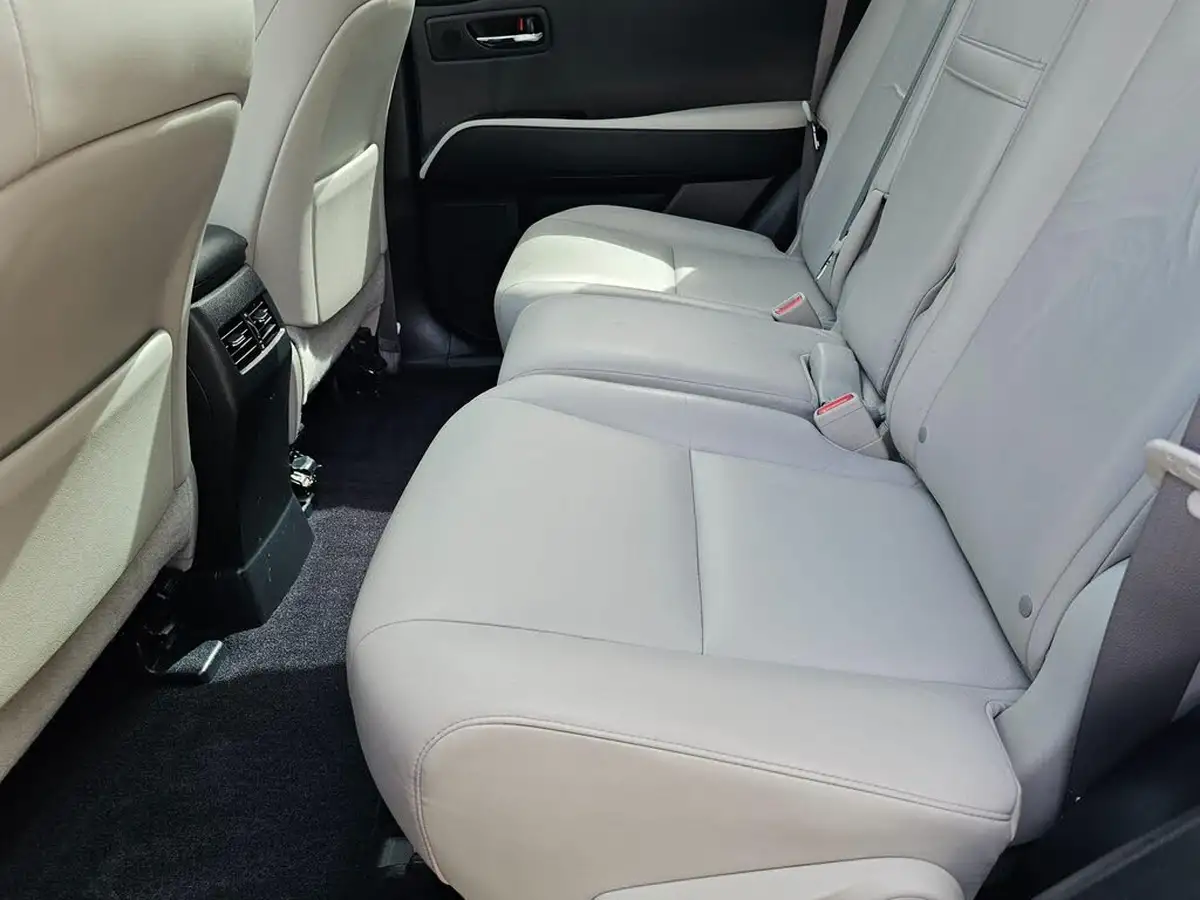2011-lexus-rx-450h-35-se-i-4x4-big-69