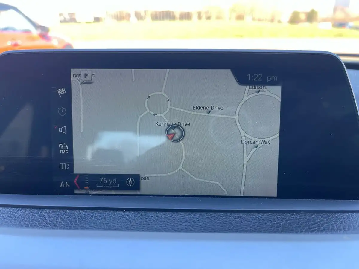 2018-bmw-3-series-20-330e-se-big-33