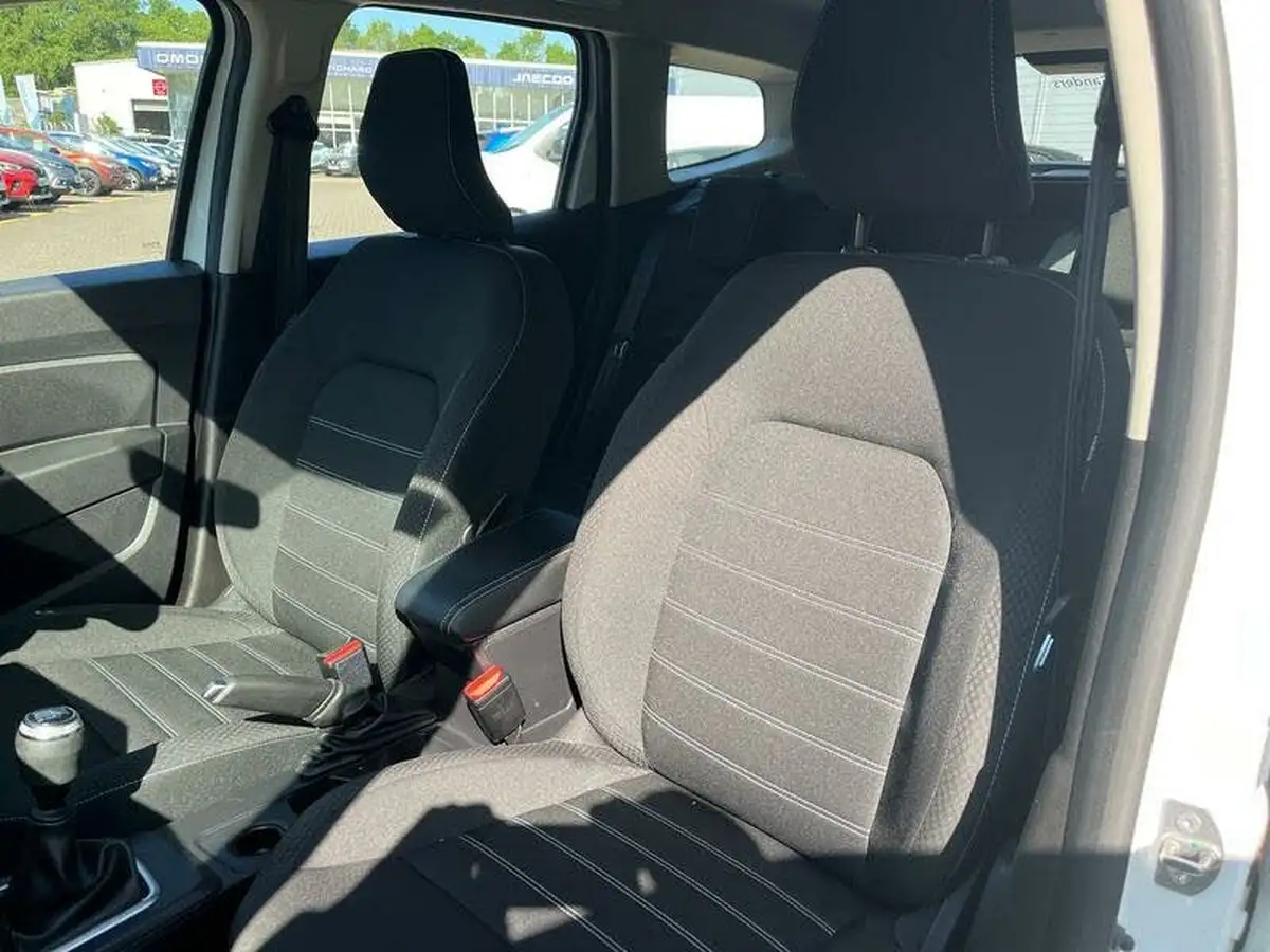 2022-dacia-duster-10-tce-comfort-90hpeu6d-4x2-window-van-big-15
