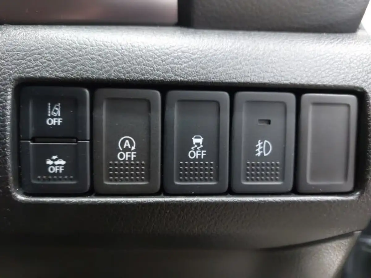 2022-suzuki-vitara-14-boosterjet-sz-t-big-17