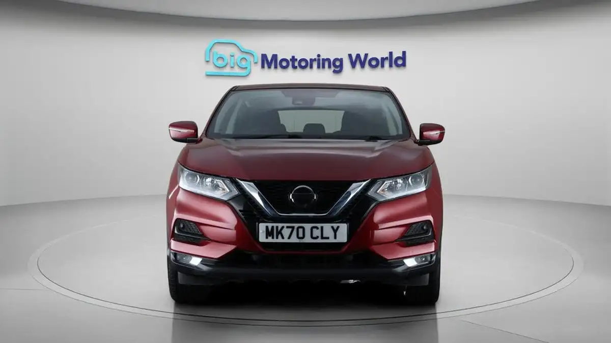 2020-nissan-qashqai-13-dig-t-acenta-premium-140ps-big-1