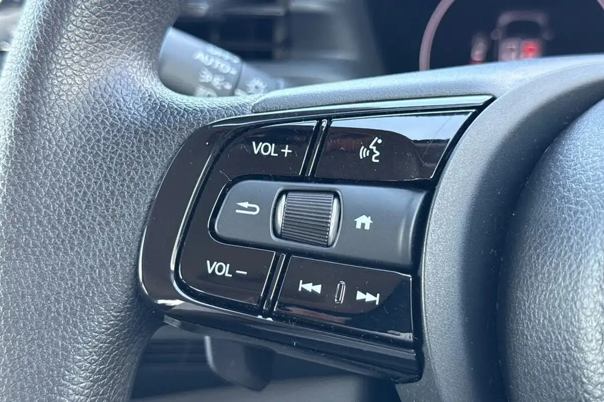 2023-honda-hr-v-15-i-mmd-elegance-big-26