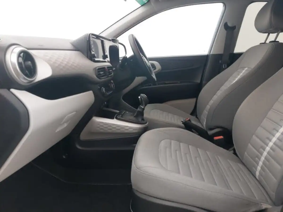 2024-hyundai-i10-10-premium-63ps-auto-big-4