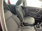 2016-volkswagen-polo-small-8
