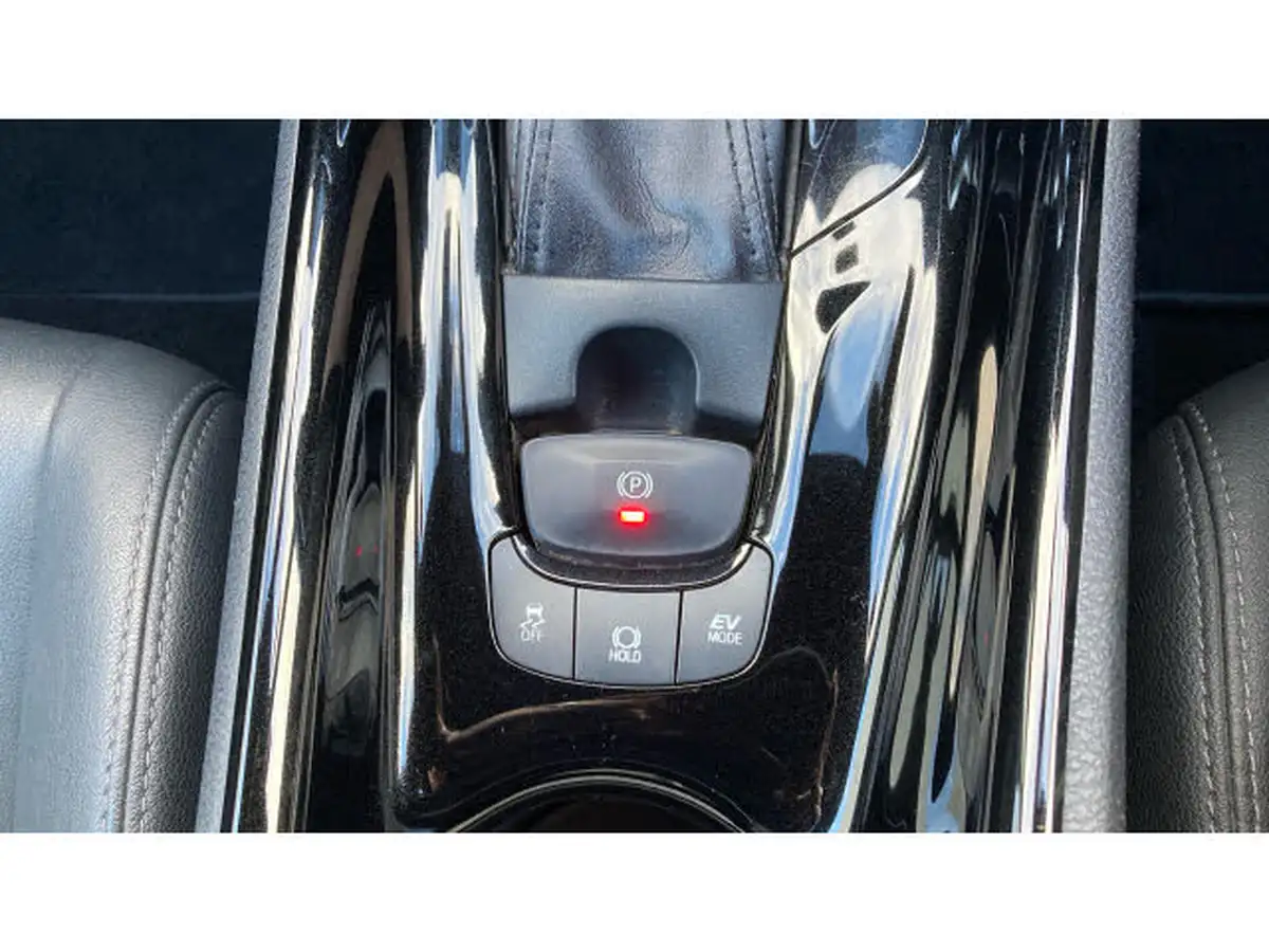 2018-toyota-c-hr-18-vvt-i-excel-big-30