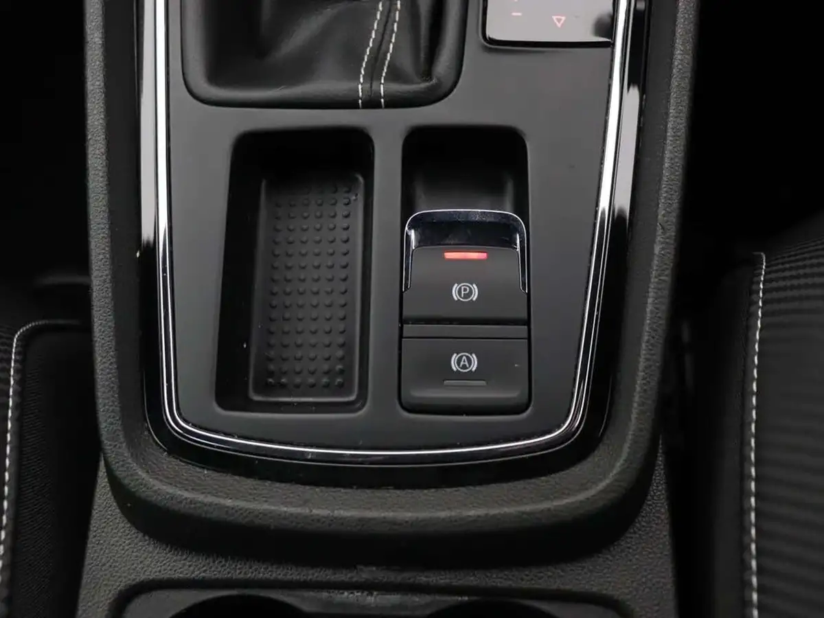 2019-seat-leon-20-tsi-cupra-290-ss-big-20